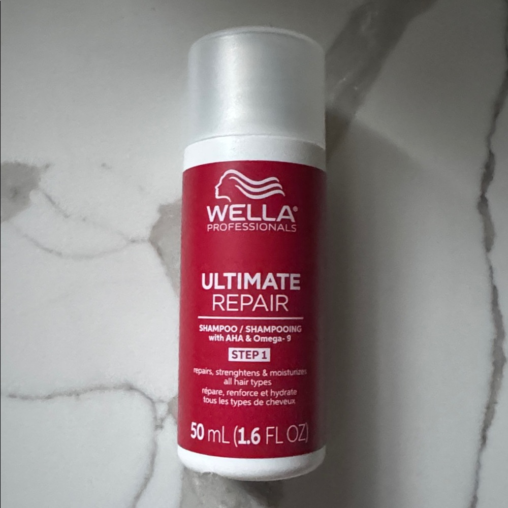 🌸5/$25🌸 Wella ultimate repair shampoo